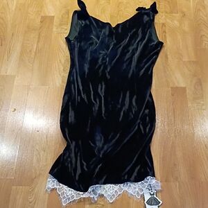 Women’s Black Velvet Low Back Dress with White Lace Trim